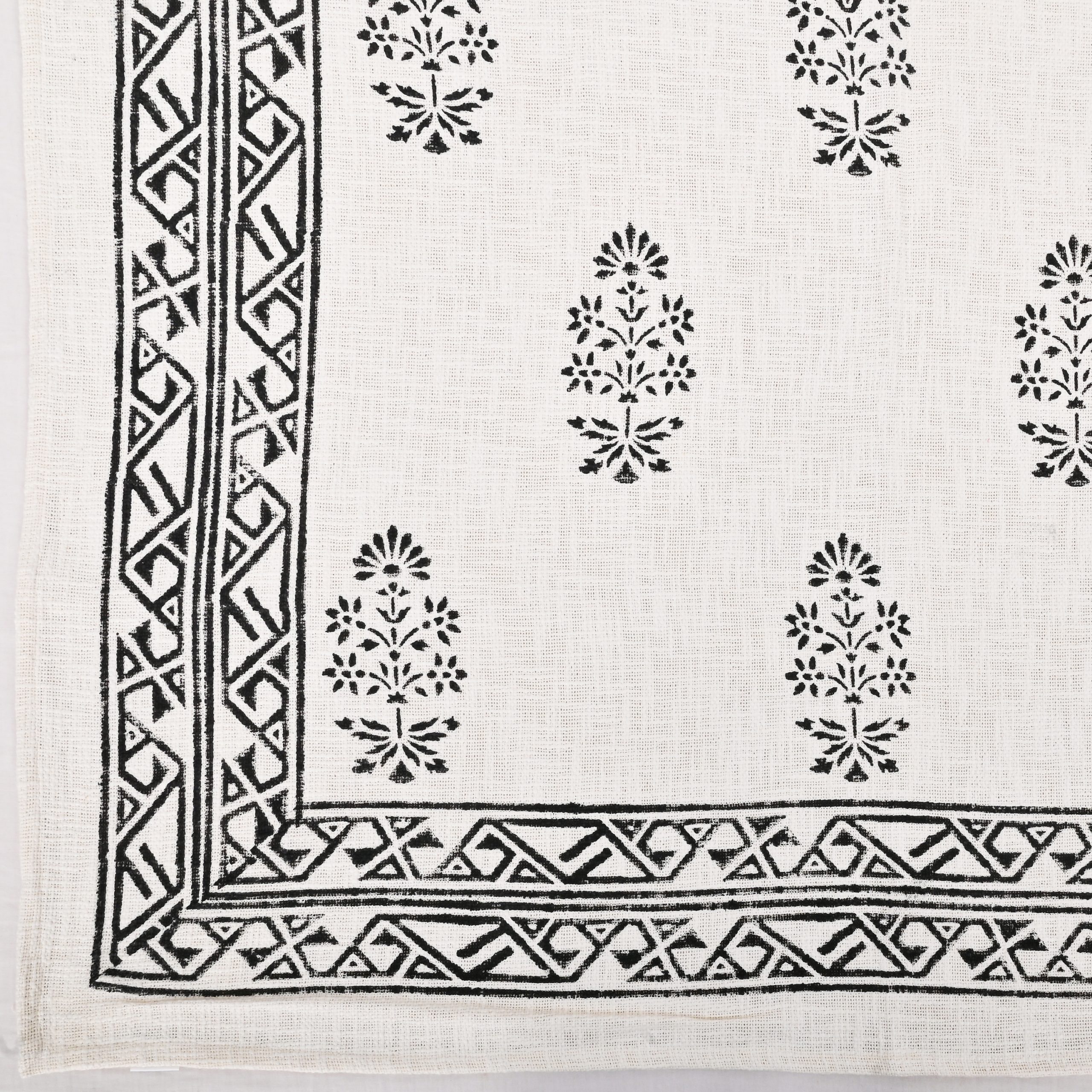 Black Hellebore Block Printed Bedcover + 2 Pillow Cover - Image 3