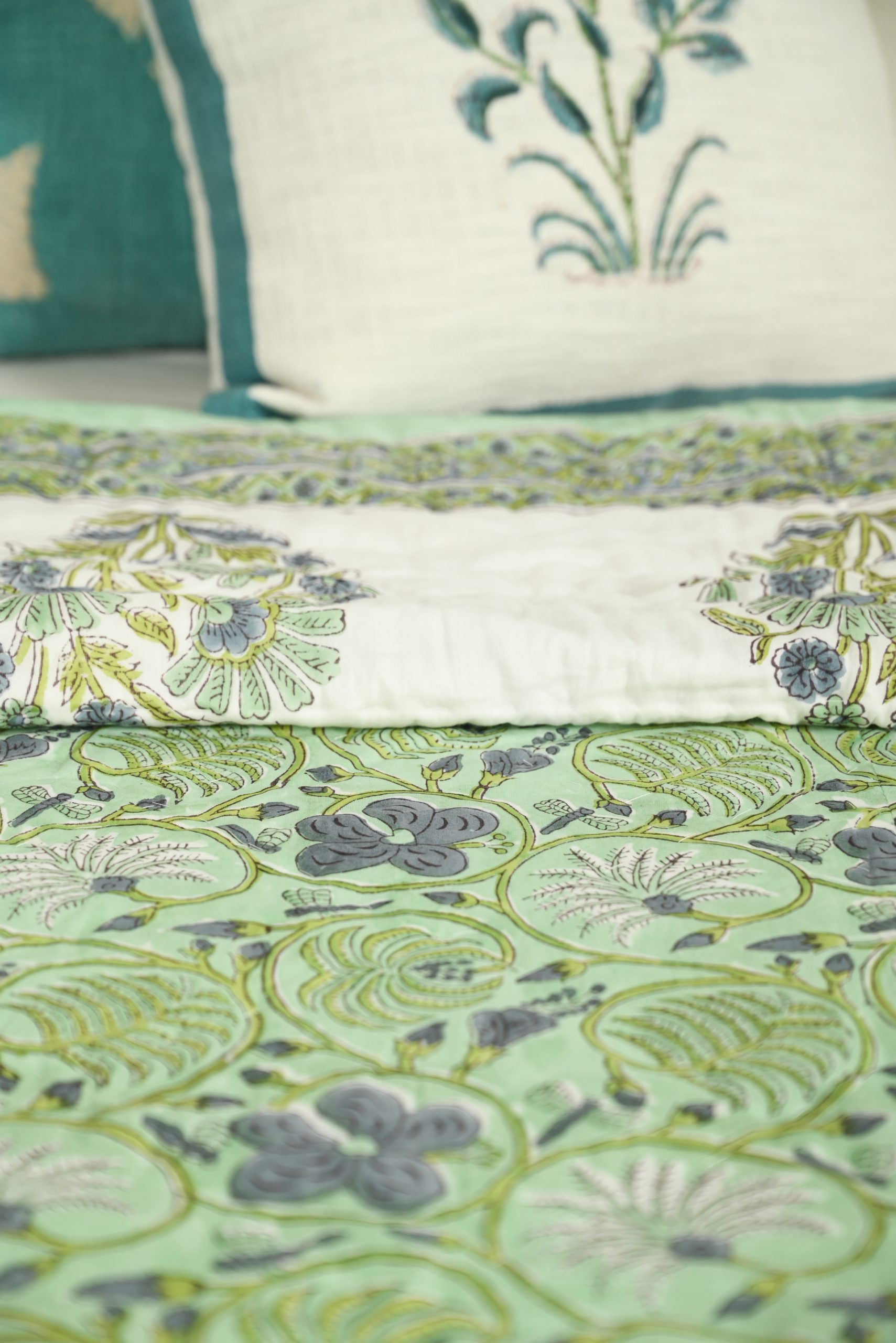 Daffodil Block Printed Quilt - Image 2